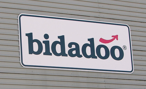 A bidadoo sign outside their headquarters 
